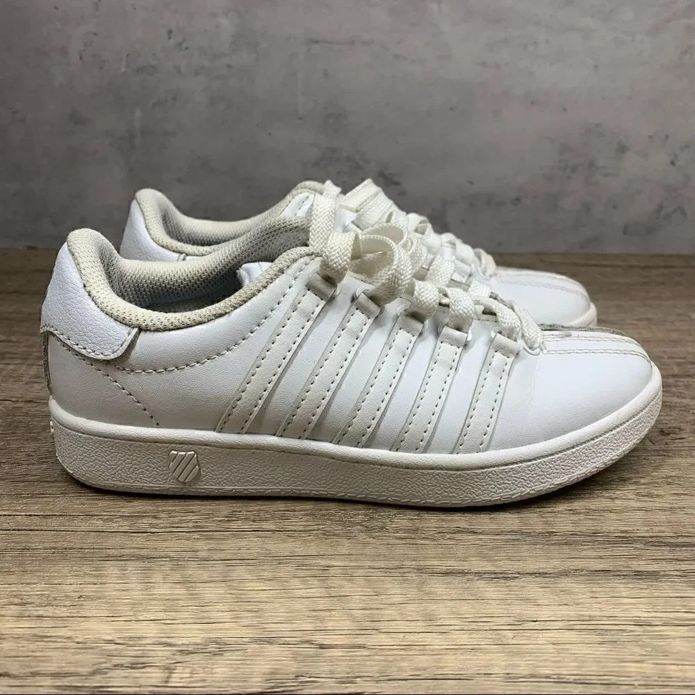 K-Swiss unisex~ kids sneakers~White~Size 13.5‎